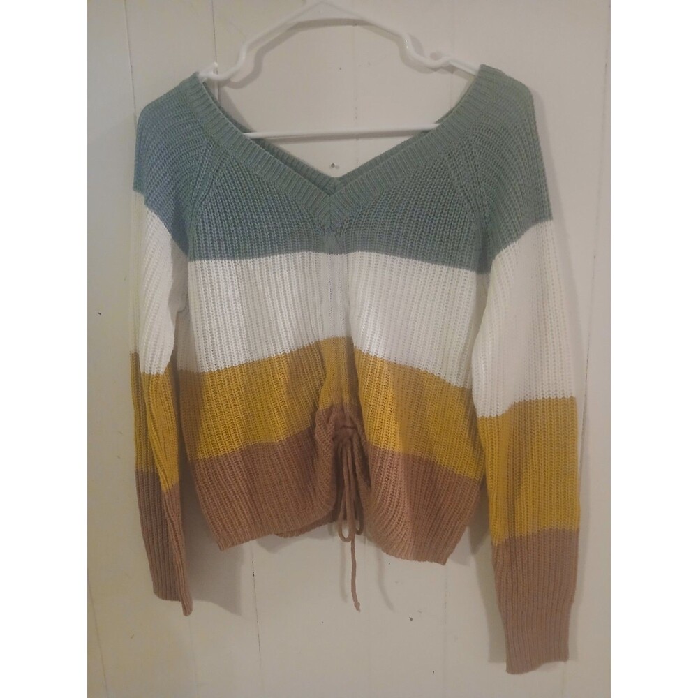 Full Circle Trends Cropped Sweater Size Small  Front Drawstring Colorblock